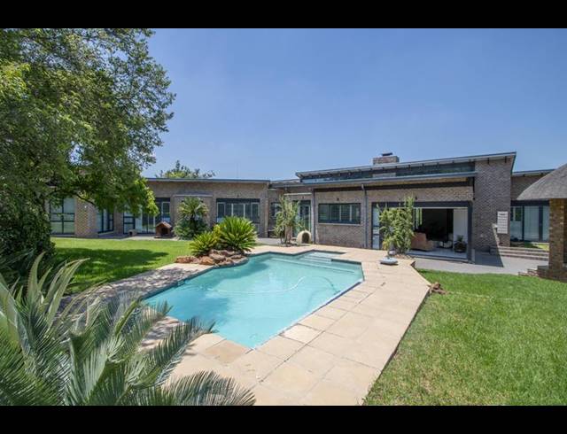 4 BEDROOM HOUSE FOR SALE IN BEAULIEU